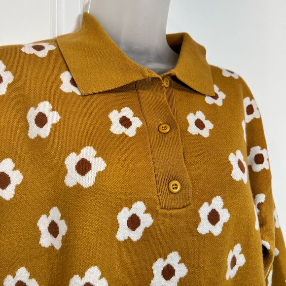 Polagram: Floral Mustard Pull Over Sweater with collar Size M - Picture 2 of 6